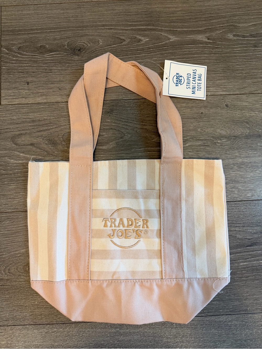 Trader Joe’s limited edition tote Choose 1! - Picture 6 of 7